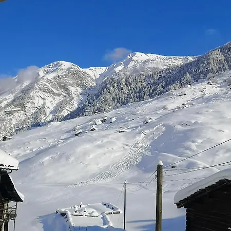 Gassa 95 Bed & Breakfast Vals