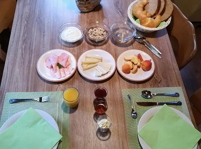 Alojamento de Acomodação e Pequeno-almoço Gassa 95